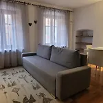 DeTillierStudiò